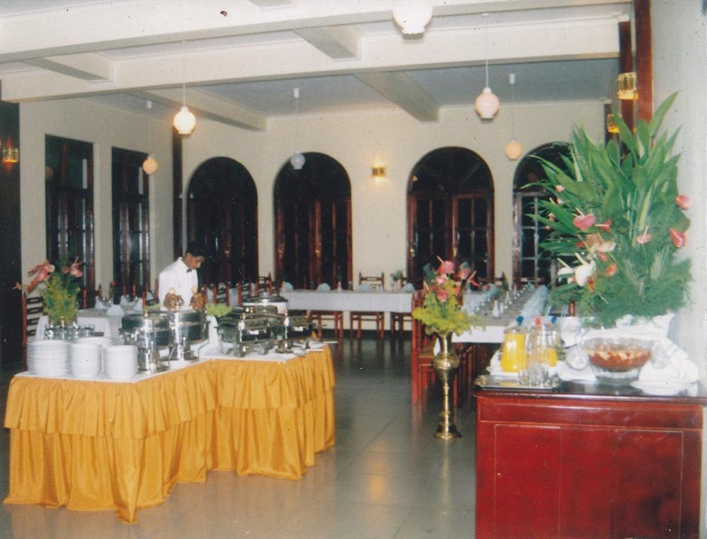 Royal Mount Hotel Kandy Eksteriør bilde