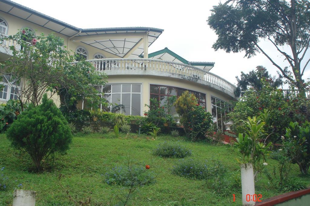 Royal Mount Hotel Kandy Eksteriør bilde